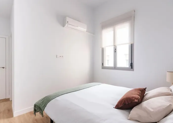 New Luxury Flat Next To Gran Via
