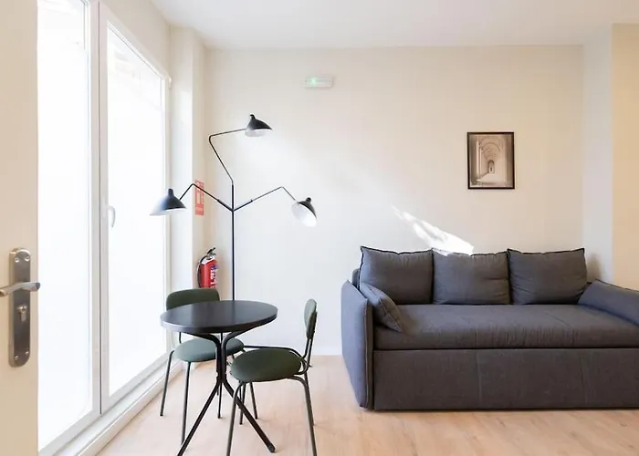 Ideal Flat For 2 Pax -F Fpo1