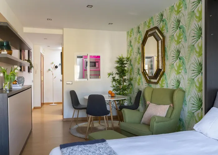 Cozy Studio Overlooking Pedro Zerolo Square