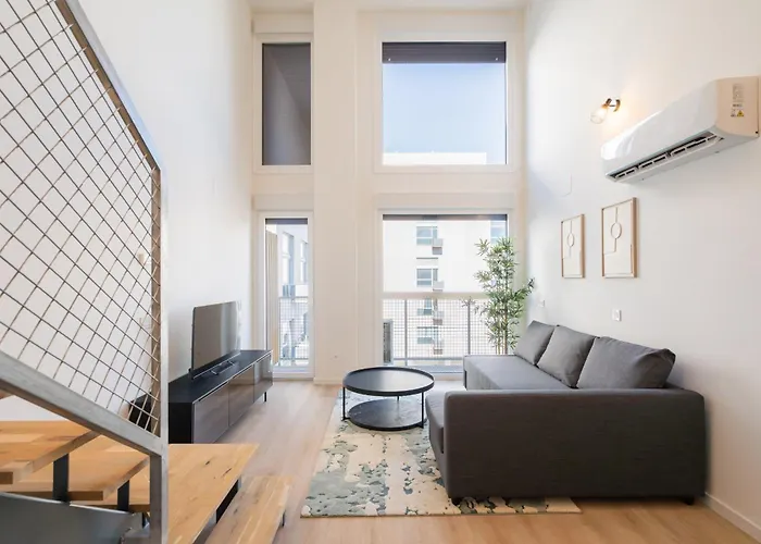 Loft Reformado Industrial Con Garaje Alquiler Temporal