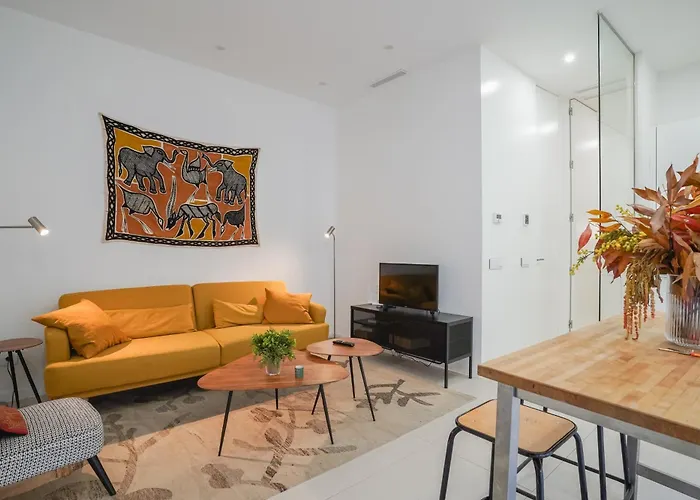 Modern Apartment-1Bedroom 1Bath-Prosperidad