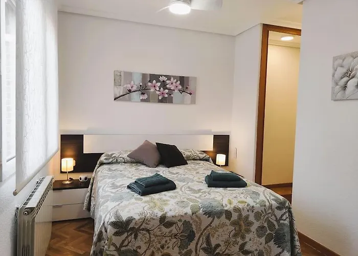 Apartamentos Turisticos Seviro Madrid