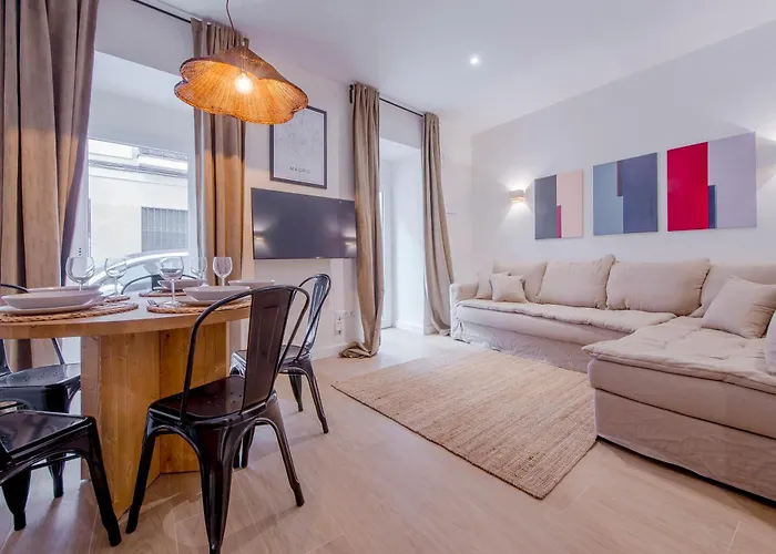 New&Stylish Apt 8P En El Corazon Del Centro Madrid