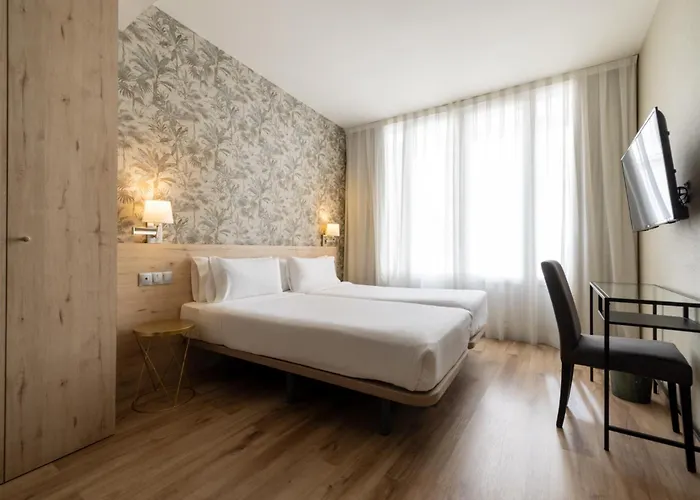 Hotel Avenida Gran Via