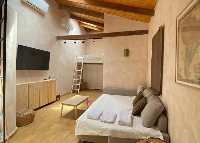 Nuevo Y Moderno Apartamento En Madrid