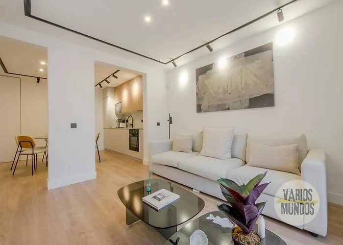 Deluxe Interior Design En La Plaza De Chueca