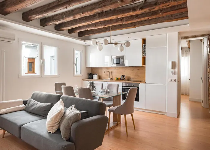 Chueca II Calle Barco 2Br 2Bh
