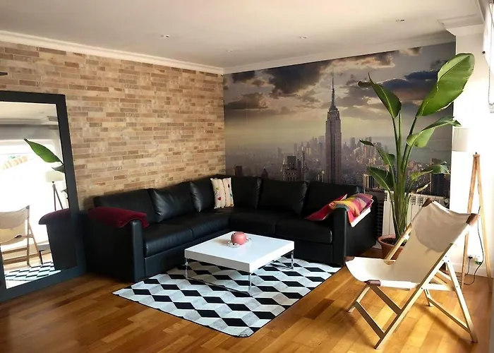 New York Apartment With Chill Out Bbq Terrace