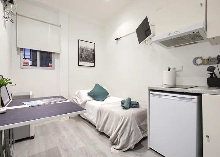 Petit Estudio En Madrid , Centro, 2 Pax, Wi-Fi & Tv