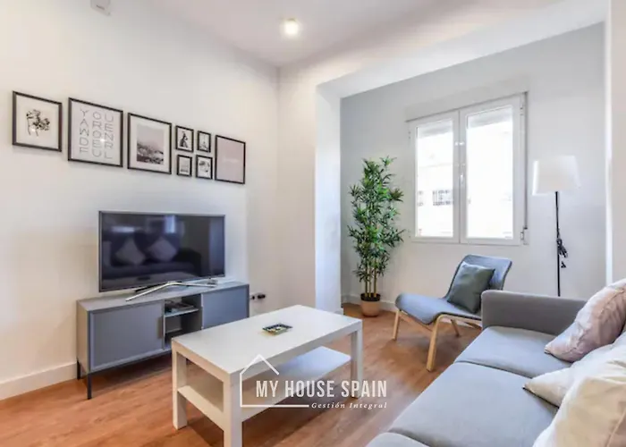 Myhousespain - Moderno Piso En Embajadores