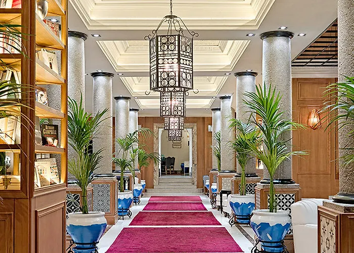 Boutique Hotel H10 Villa De La Reina