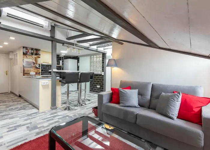 Luna Apartment