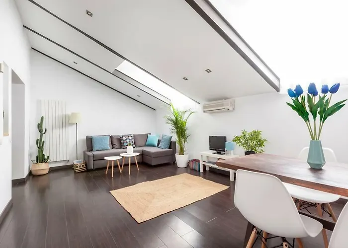 Modern Top Floor Loft At Malasana\'S Heart