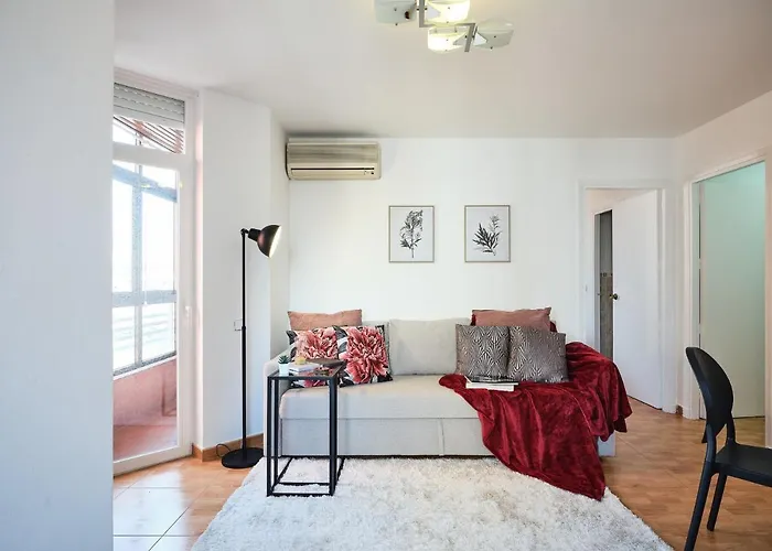 My City Home- Bright Apartment In Great Location
