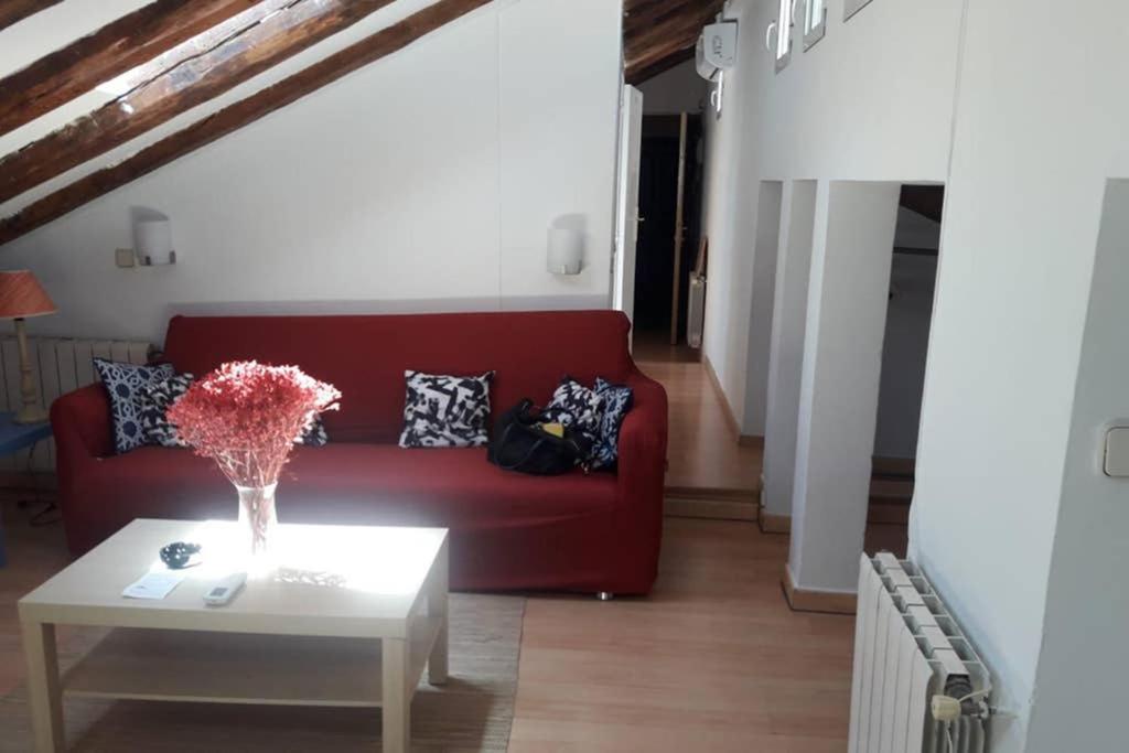 Apartment Cozy Romantic Malasana *