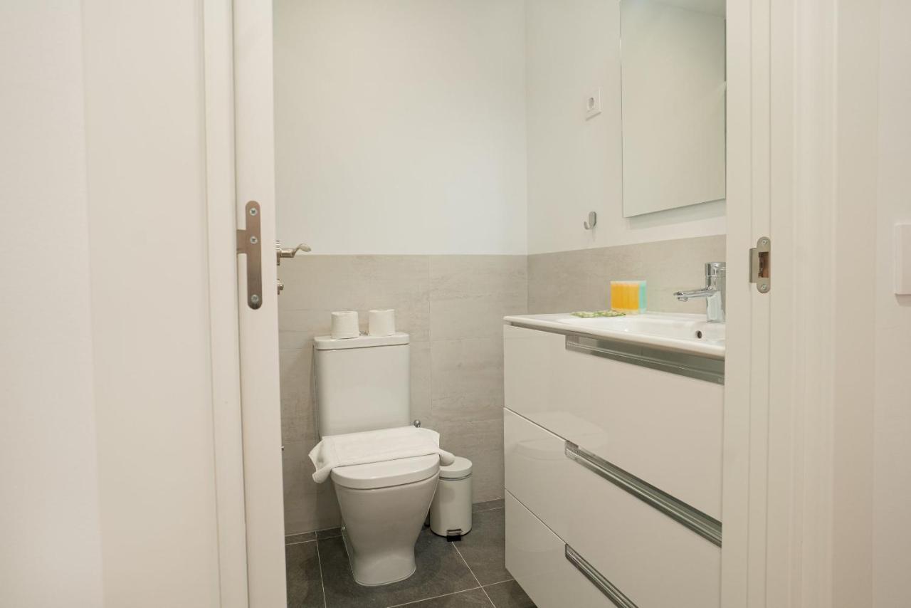 Cozy Studio Near To Airport Apartamento Madri