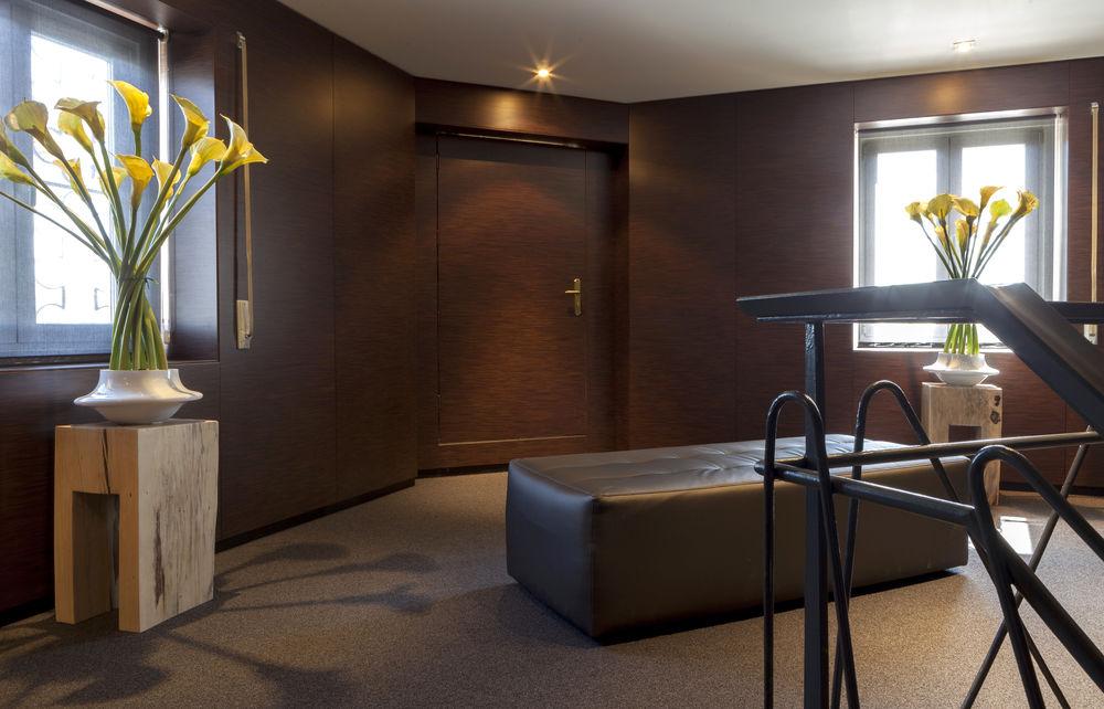 Hotel Ac Carlton By Marriott Madrid