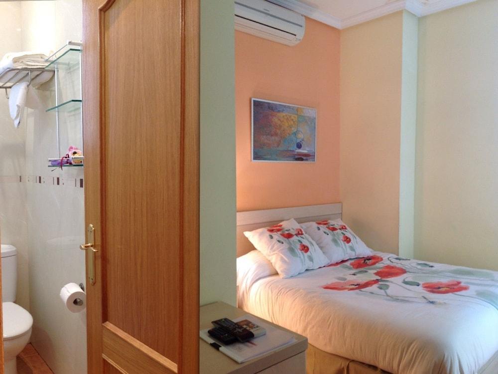 Guest house Luz 2*