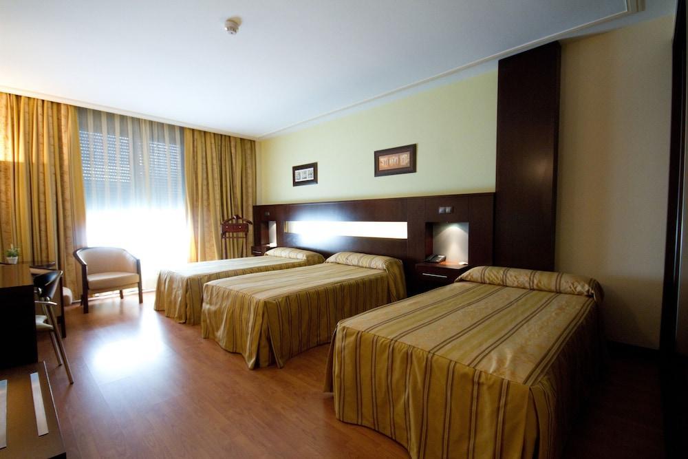 Hotel 5 Pinos