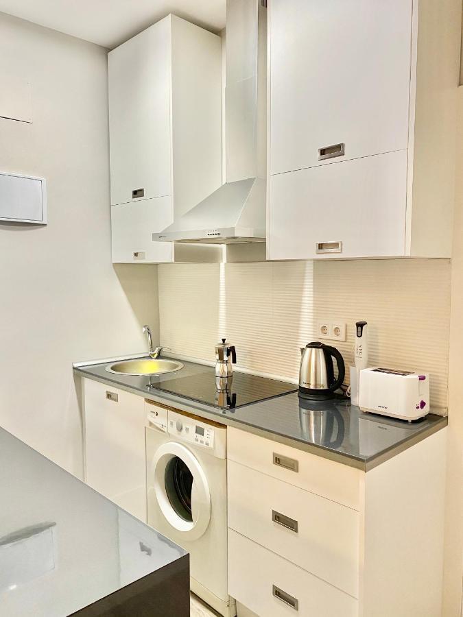 Centro De Carabanchel Calle Binefar Apartamento *
