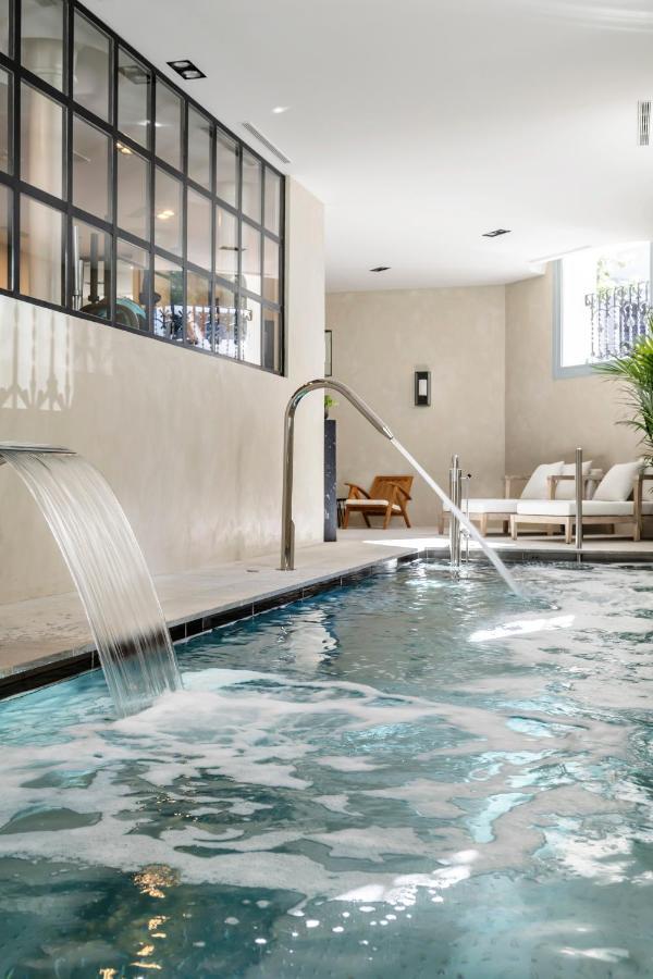 Apartment Ayala 63 - The Arc Collection