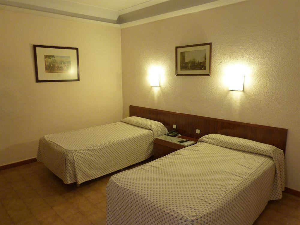 Hotel Gran Inglés - The Leading Of The World Madrid