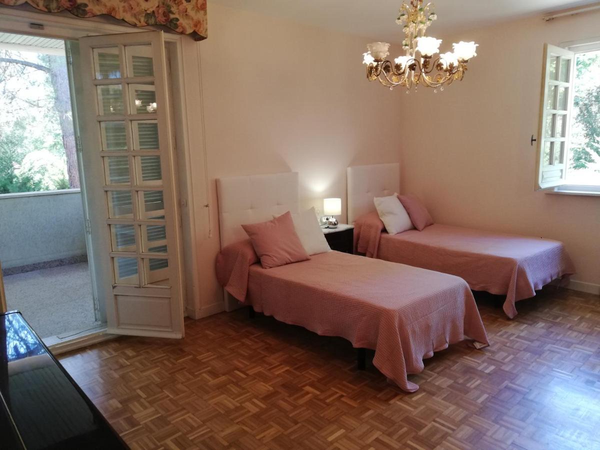 Bed and breakfast Eagle Club *