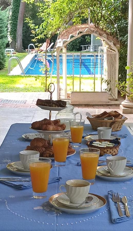 Eagle Club Bed and breakfast Madrid