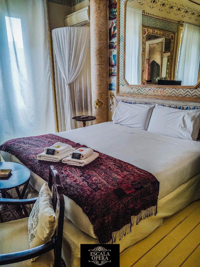 Affittacamere Escala Opera 3*