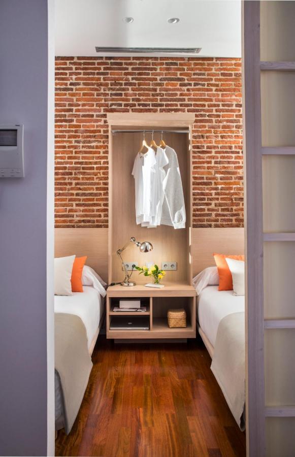 Eric Voekel Boutique - *