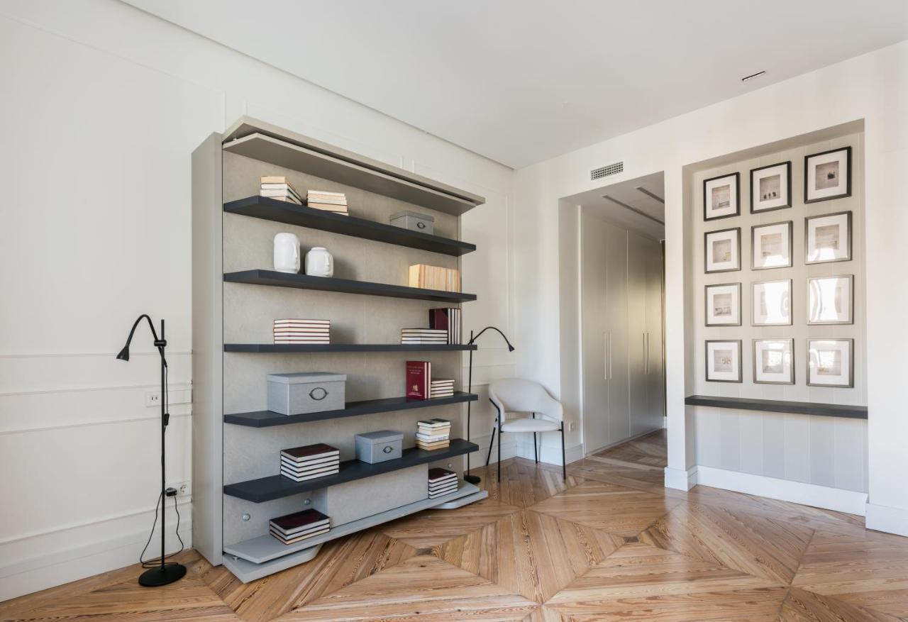 Luxury & Unique Puerta Del Sol Appartement