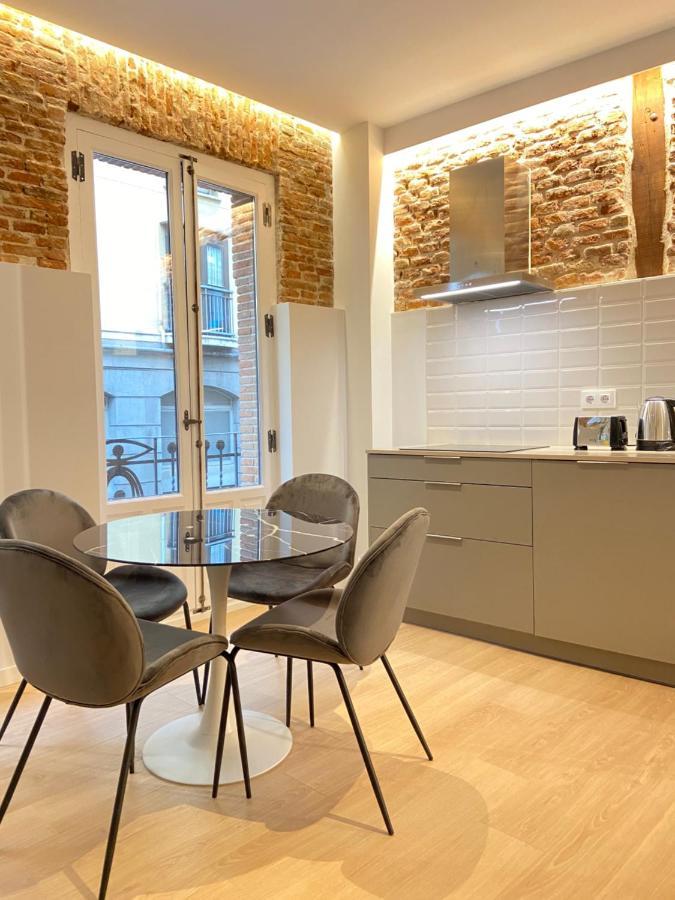 Appartement Con Encanto En La Latina Madrid