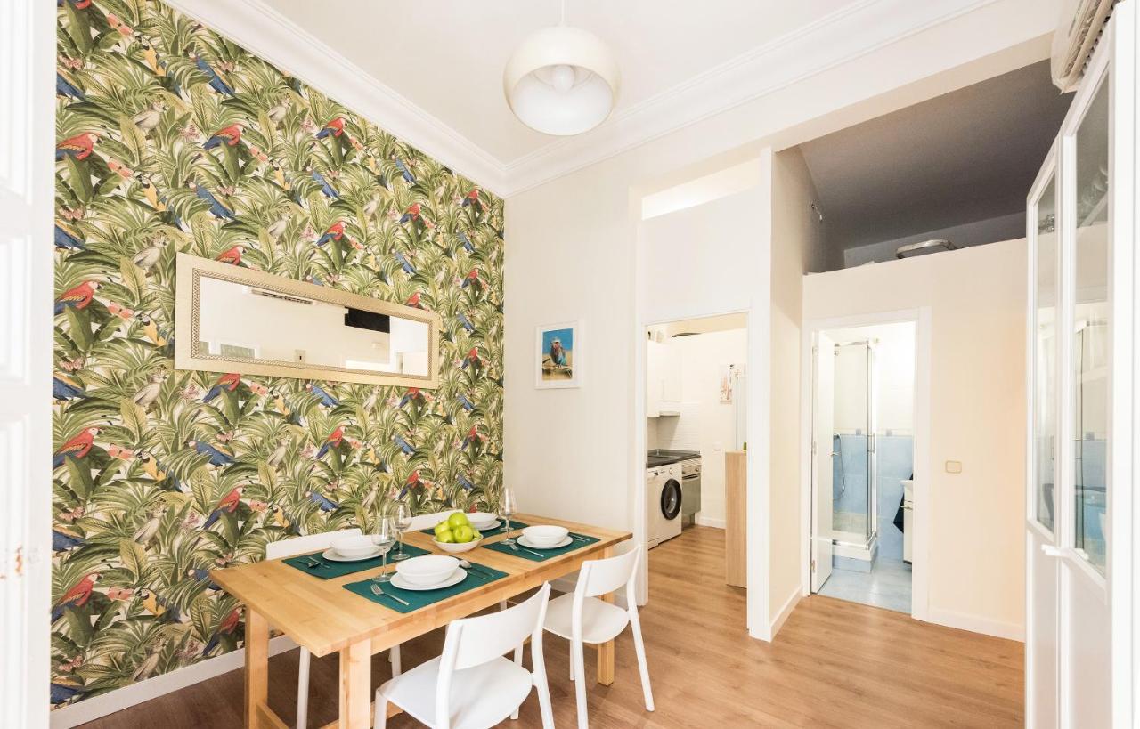 Living Puerta Del Sol Apartamento