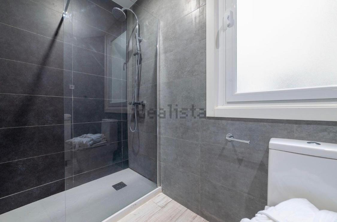 Beautiful And Comfortable Flat In Center Of Appartement *
