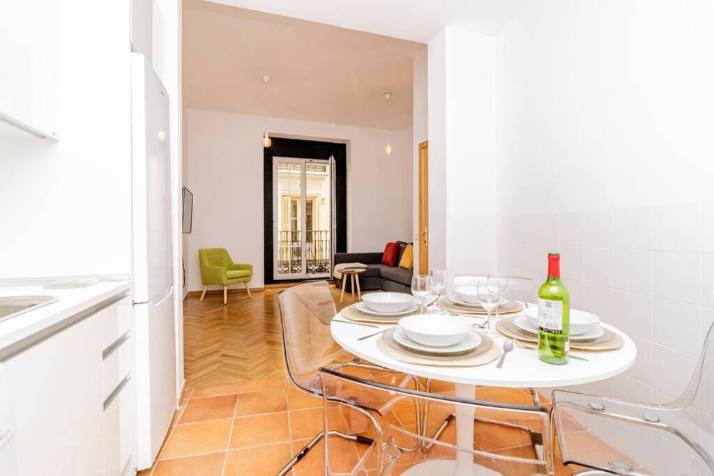 En Centro De Madrid, C/infantas 1-3 By Batuecas Apartamento