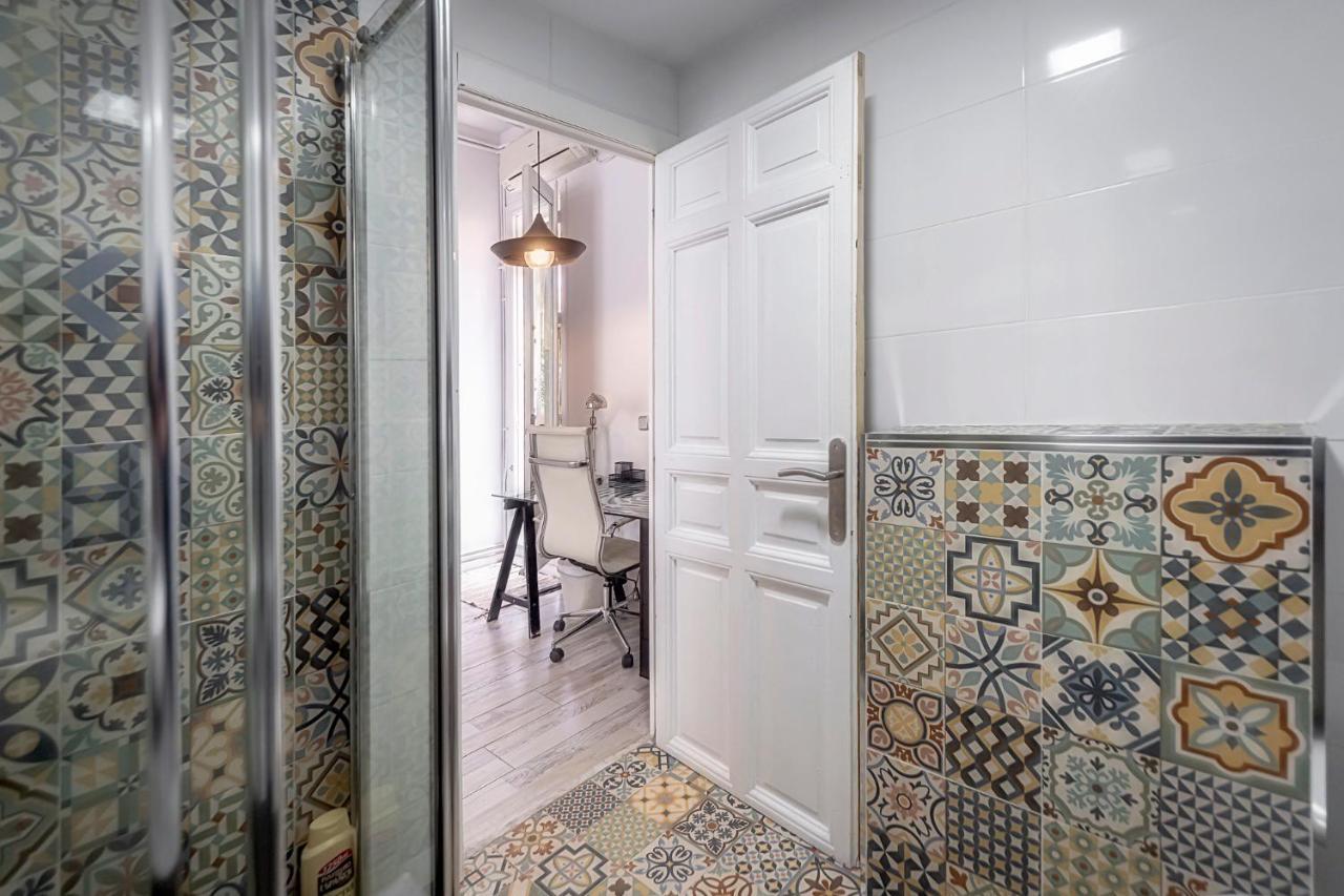 En Las Nubes De Atico En Calle Fuencarral Fnc22a1 Appartement Madrid