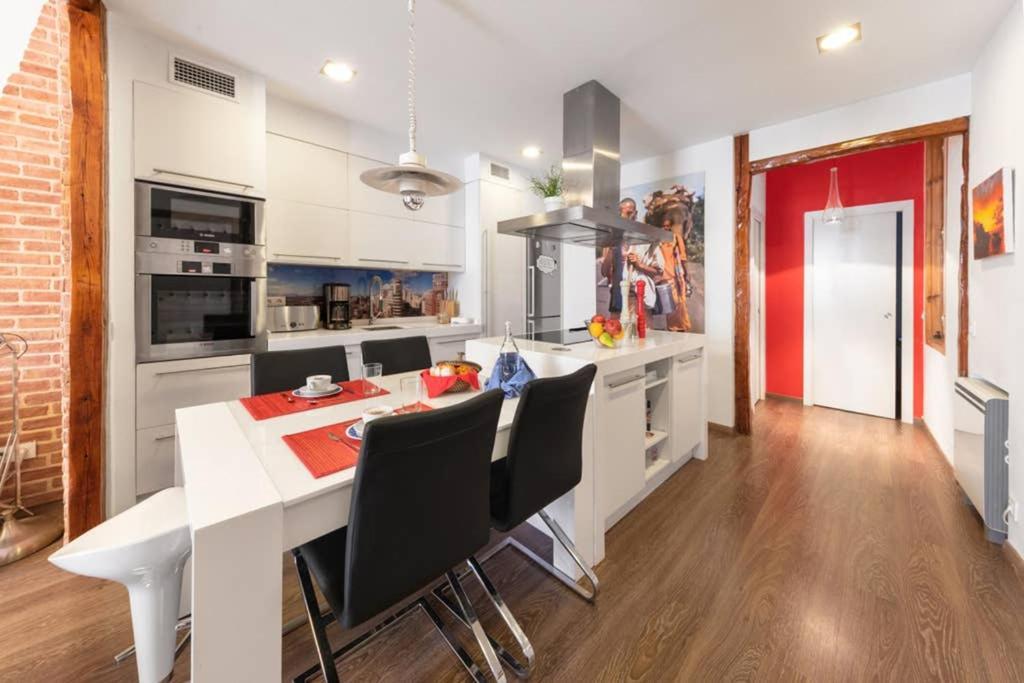 Apartamento Maravilloso 2h 2b Malasaña - Gran Via Madrid