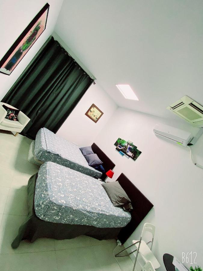 Pensión Parsa House