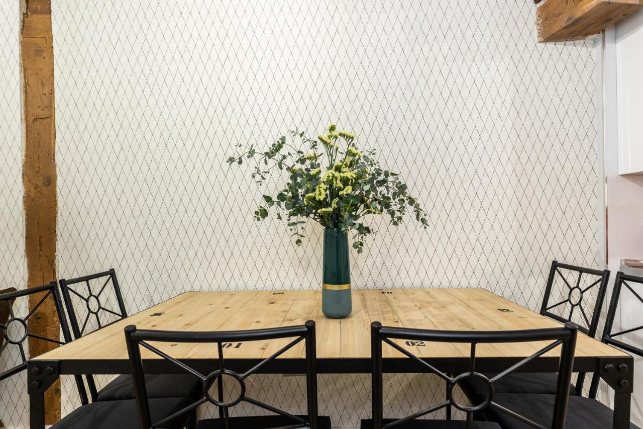 Bnbholder Rustic Group Gran Via & Sol * Madrid