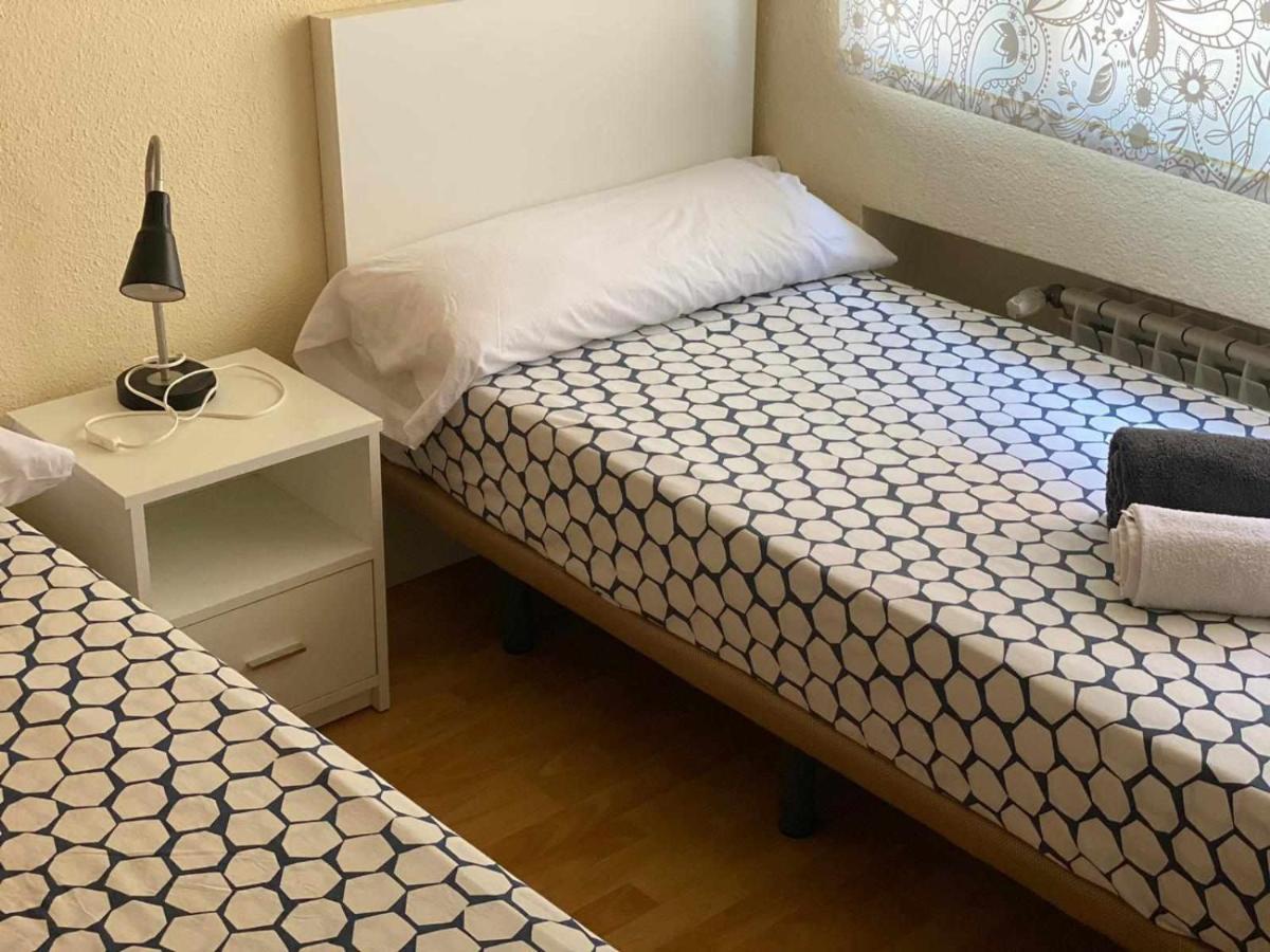 Bed & Breakfast Residencia 12 Octubre