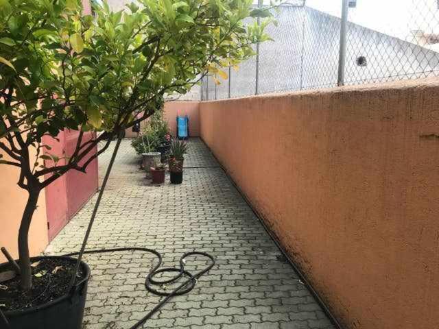 Bed & Breakfast Residencia 12 Octubre