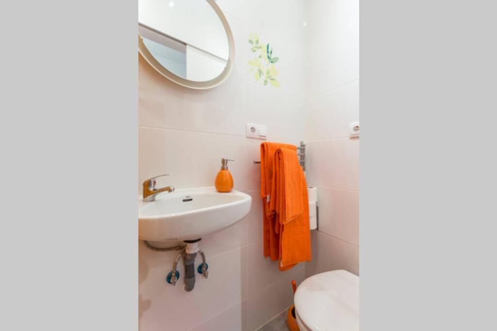 Appartement S32-estudio Con Wifi En Centro Madrid