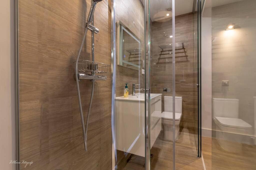 Moderno Y Funcional En El Centro-el Rastro Appartement Madrid