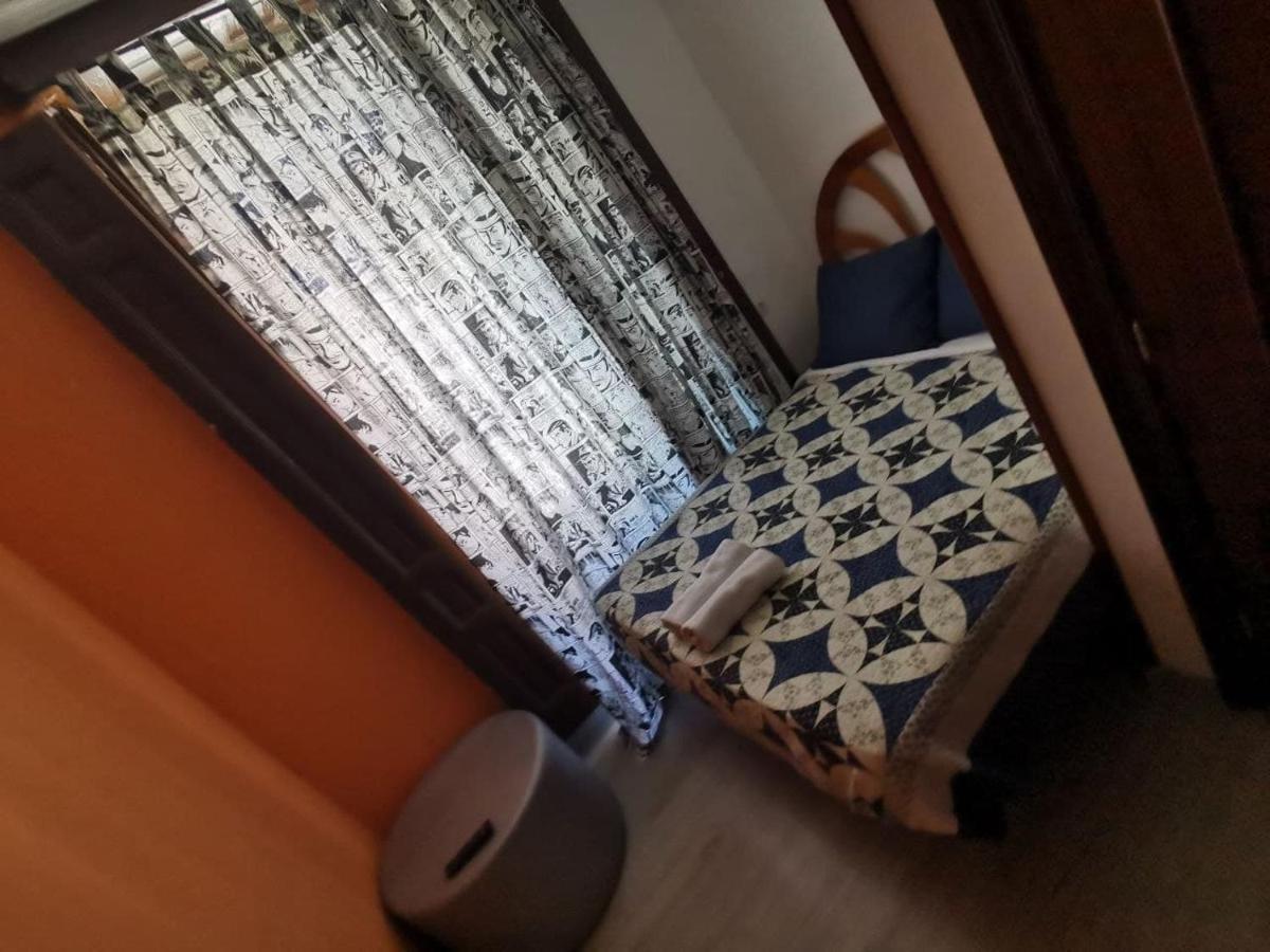 Arvin Hostal Guest house Madrid