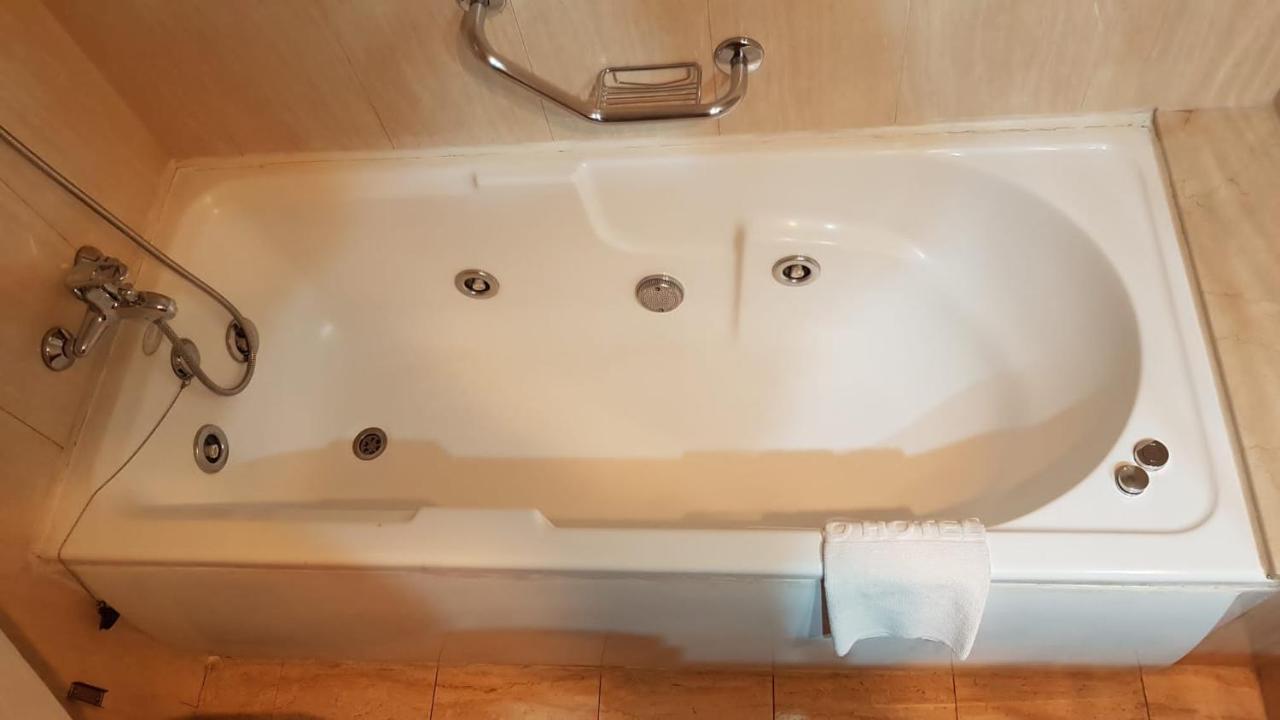Eco Via Lusitana 3* Madrid
