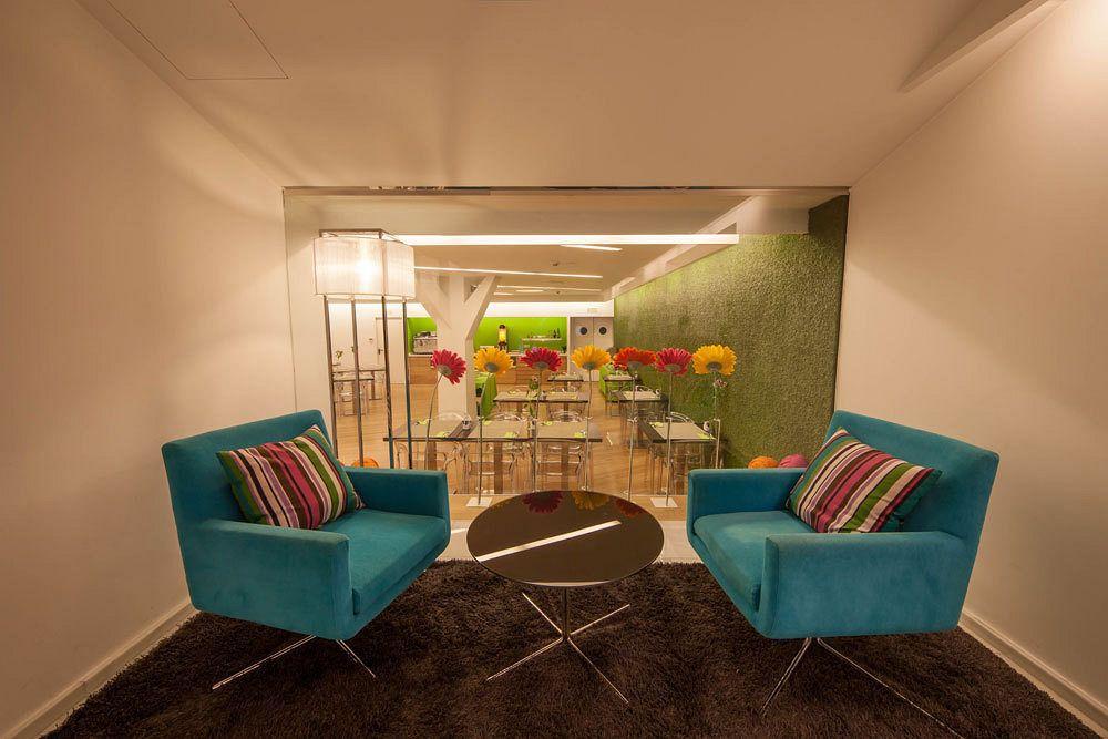 Apartosuites Jardines De Sabatini Madrid