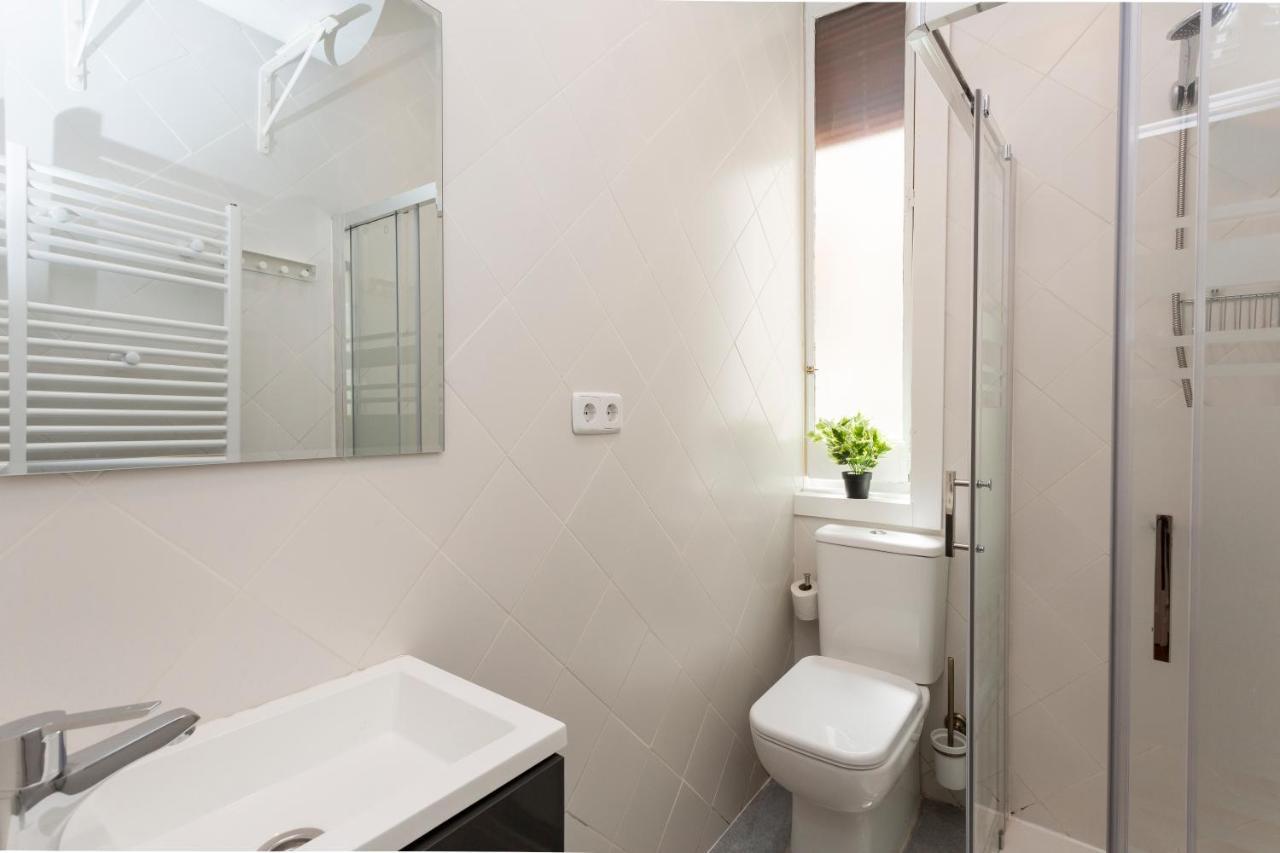 Vip Letras, By Monaro Apartment