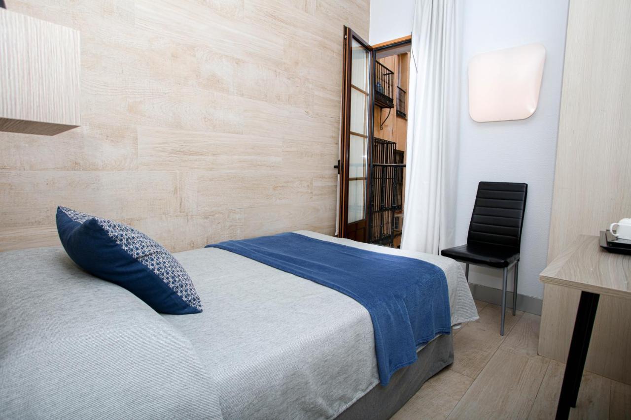 Casa de hóspedes Castilla Ii Puerta Del Sol Madri
