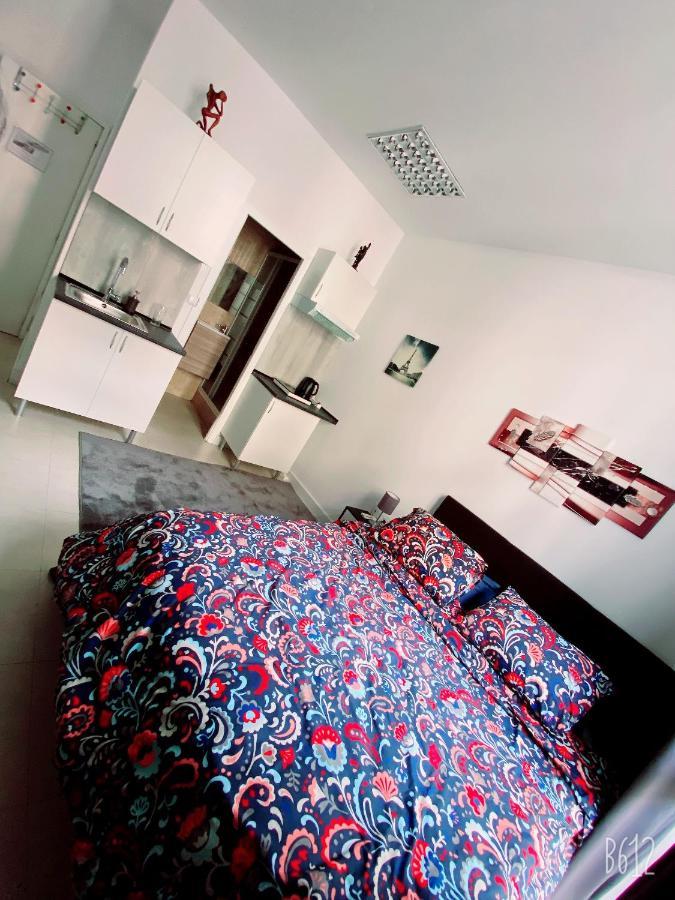Parsa House Pensión Madrid