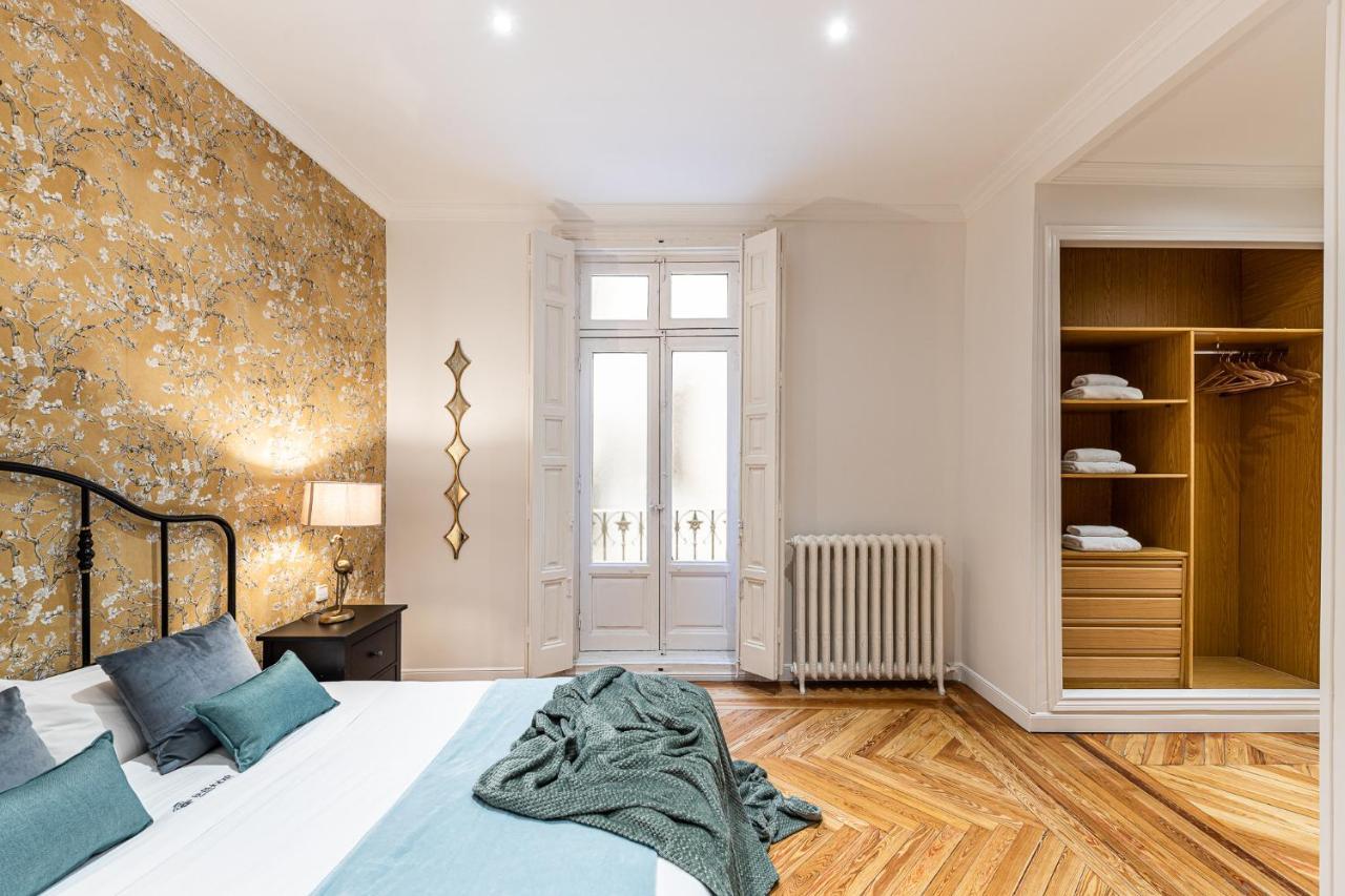 Apartment Queens Plaza Mayor Ii - Alquiler Corta Duracion